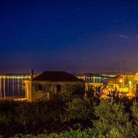 Damir Sea View * Prvic Sepurine